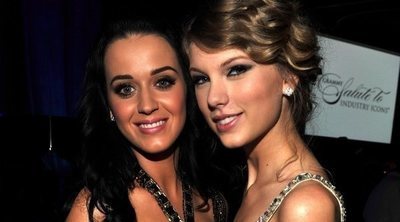 Enemigas Íntimas: Taylor Swift y Katy Perry, la historia de nunca acabar