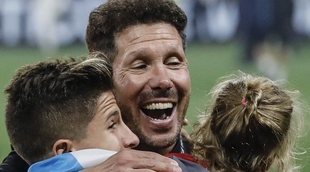Diego Simeone, feliz con Carla Pereyra y sus hijos por la victoria del Atlético de Madrid en la Europa League