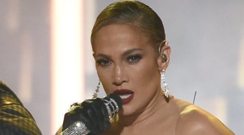 Jennifer Lopez, Dua Lipa y Ariana Grande deslumbran en las actuaciones de los Premios Billboard 2018
