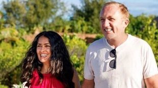 Salma Hayek y François-Henri Pinault renuevan sus votos matrimoniales por sorpresa en Bora Bora