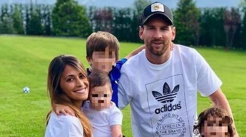 Del día de campo de Messi con sus hijos y Antonella Roccuzzo al día en PortAventura de Rakitic y sus chicas