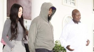 Kim y Kanye West se reúnen con el Presidente de Uganda