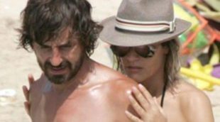 Santi Millán disfruta de unas vacaciones con su familia en Menorca antes del estreno de 'Frágiles'