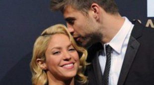 Gerard Piqué y Shakira se reúnen con la familia del jugador ajenos a los rumores de embarazo