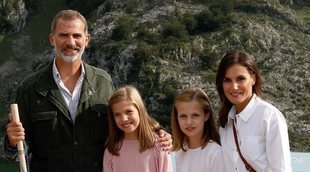 Los Reyes Felipe y Letizia y sus hijas Leonor y Sofía felicitan la Navidad 2018 desde los Lagos de Covadonga
