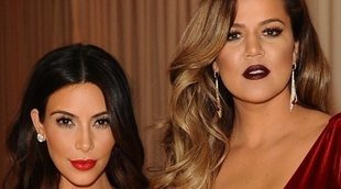 Khloe Kardashian defiende a Kim Kardashian después de que un fan dijese que Chicago no es su hija biológica