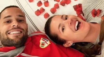 Malena Costa y Mario Suárez celebran sus siete años de amor a lo grande