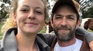 La hija de Luke Perry manda un bonito mensaje tras la muerte de su padre