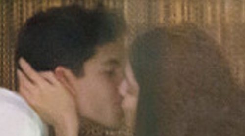 Marc Márquez y Lucía Rivera, pillados besándose durante una cena romántica
