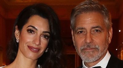 George y Amal Clooney, entre los invitados del Príncipe Carlos en su cena en el Palacio de Buckingham