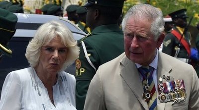 El Príncipe Carlos y Camilla Parker, dos turistas muy 'british' por las calles de La Habana