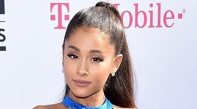 Ariana Grande insinúa ser bisexual en su último single 'Monopoly'