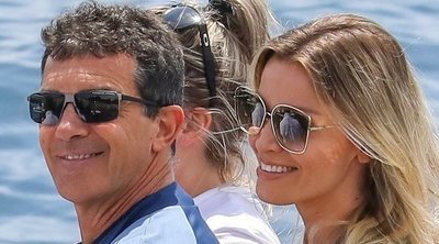 Antonio Banderas y Nicole Kimpel pasean su amor por Cannes