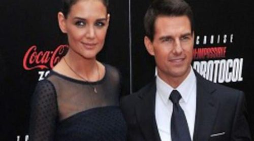 Tom Cruise y Katie Holmes mantienen el contacto