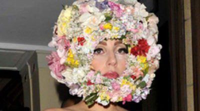 Lady Gaga, Alexa Chung y Olivia Palermo visitan el front row de la Semana de la Moda de Londres