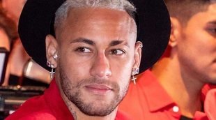 Neymar, denunciado por violación en París, se defiende publicando mensajes con la supuesta víctima