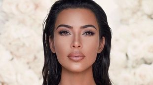 Kim Kardashian comparte la primera foto de la cara de Psalm Ye (y es idéntico a ella)