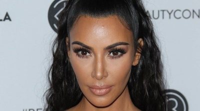 Kim Kardashian desata la polémica con el piercing de su hija con tan solo seis años
