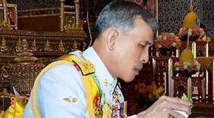 El escándalo tolerado del Rey de Tailandia