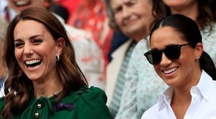 Los padres de Kate Middleton, acusados de utilizar la imagen de Meghan Markle para vender sus productos