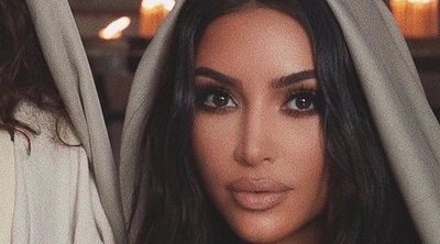 Kim Kardashian comparte fotografías de su bautizo en Armenia con sus hijos