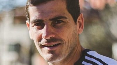 Iker Casillas vuelve a calzarse sus botas de fútbol seis meses después de su infarto