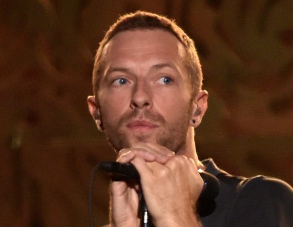 Chris Martin Líder De La Banda Coldplay Se Sincera Sobre Su Etapa De Bullying Y Homofobia