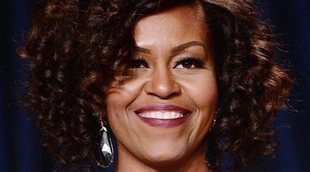 Michelle Obama dona medio millón de dolores de los ingresos de su libro para la educación de las niñas