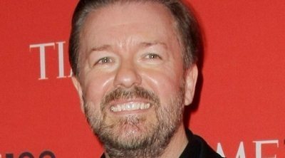Ricky Gervais se defiende de las acusaciones de transfóbico por un comentario sobre Caitlyn Jenner