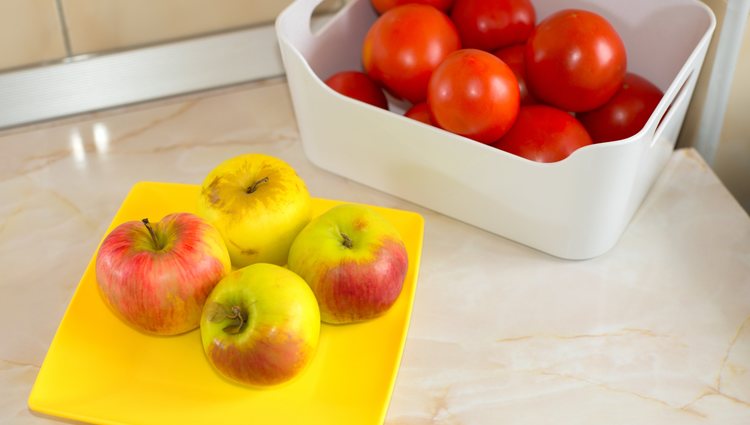 Hay muchas formas de preparar salmorejo que incluyen frutas como la manzana