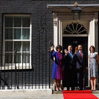 Los Obama y los Cameron en Downing Street