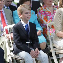 El pequeño Miguel Urdangarín durante su comunión