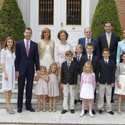 La Familia Real al completo en la primera comunión de Miguel Urdangarín