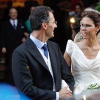 MCST y Agustín Aranda convertidos en marido y mujer