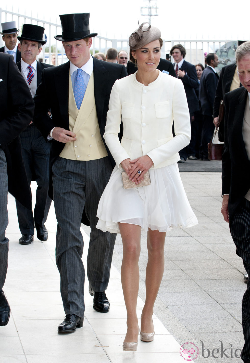 La Duquesa Catalina y el Príncipe Enrique de Gales