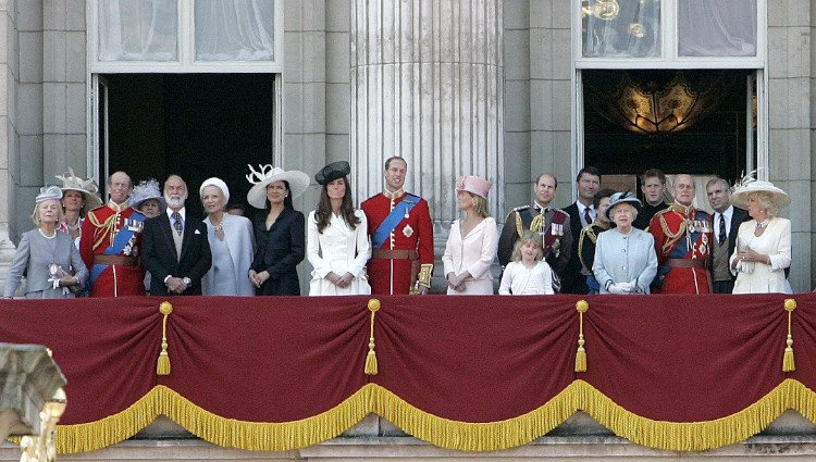 La Familia Real Británica en Buckingham Palace