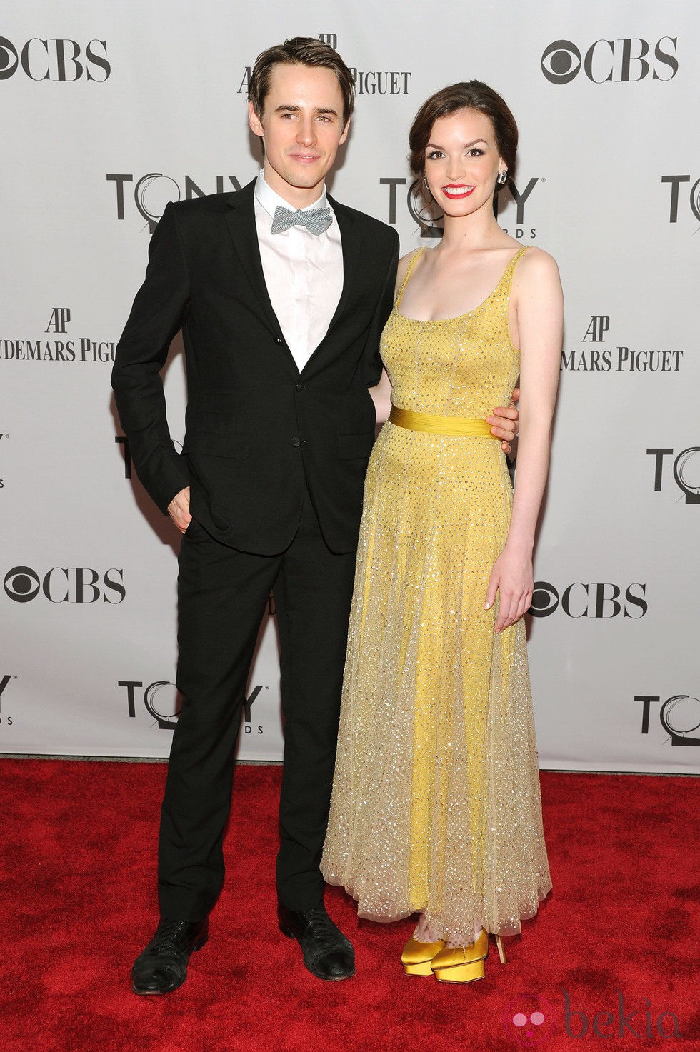 Reeve Carney y Jennifer Damiano en los Premios Tony 2011