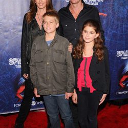 Cindy Crawford y su familia en el estreno de 'Spider-Man'