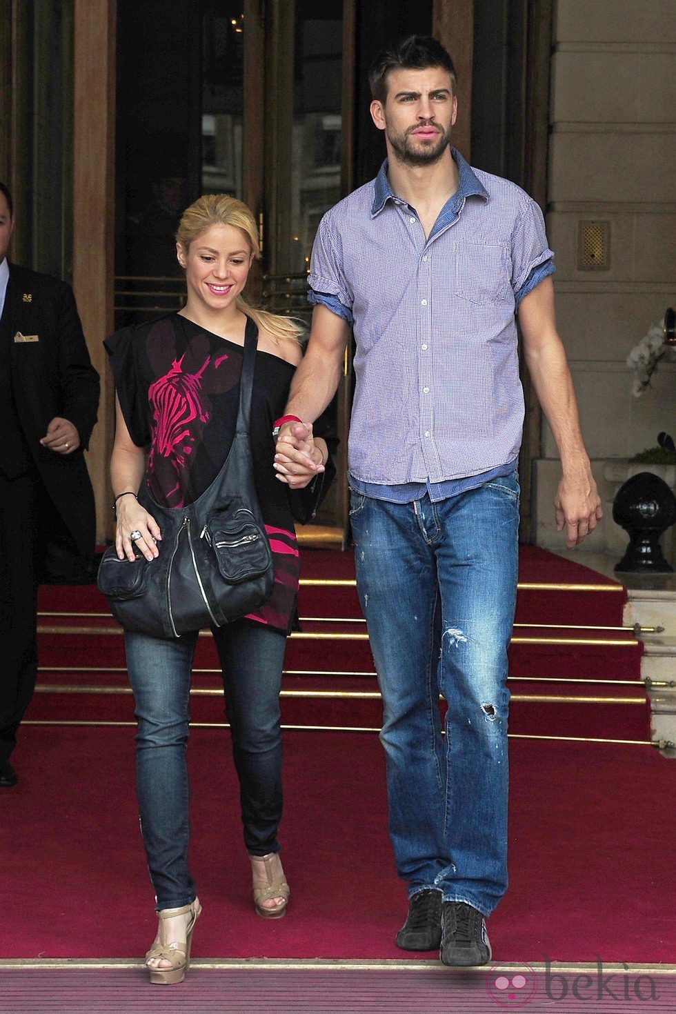 Shakira y Piqué cogidos de la mano en París