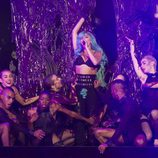 Lady Gaga en su actuación en los MuchMusic Awards 2011