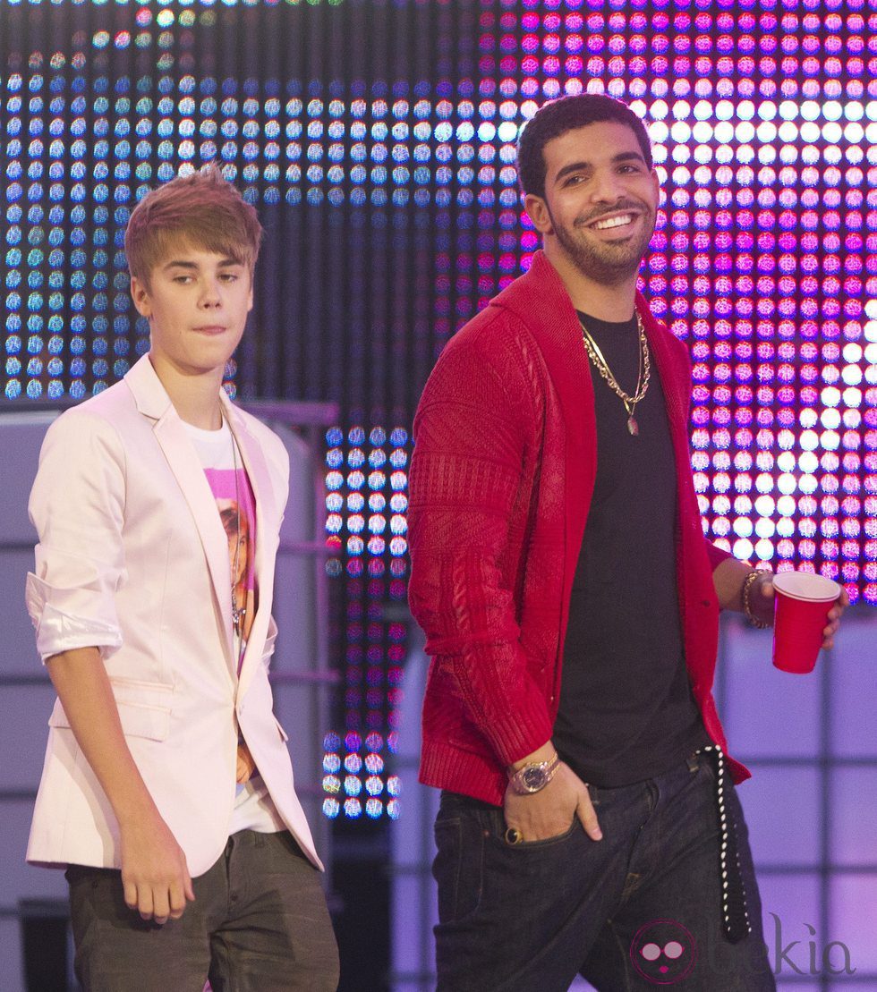 Justin Bieber y Drake en los MuchMusic Video Awards 2011
