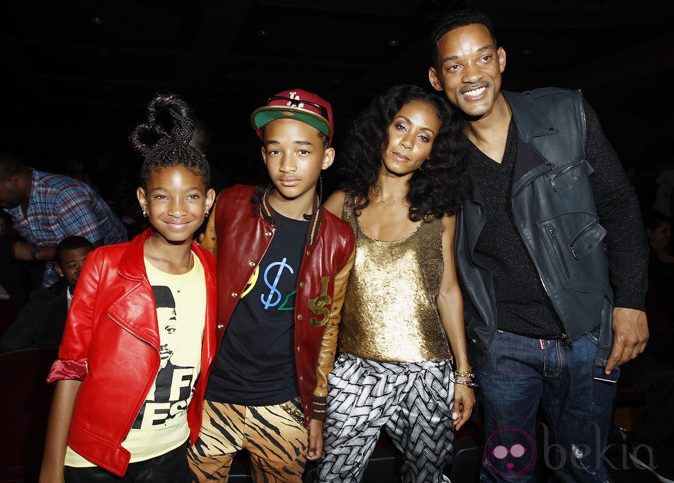 Willow, Jaden, Jada y Will Smith en los Bet Awards 2011
