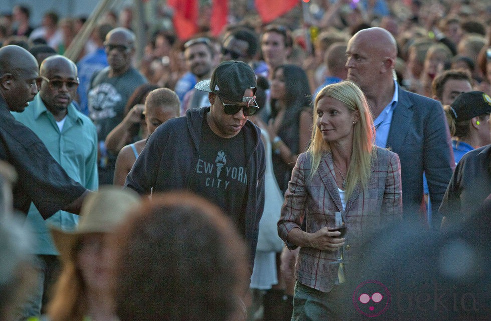 Jay-Z y Gwyneth Paltrow en el Festival de Glastonbury