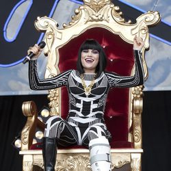 Jessie J en el Festival de Glastonbury