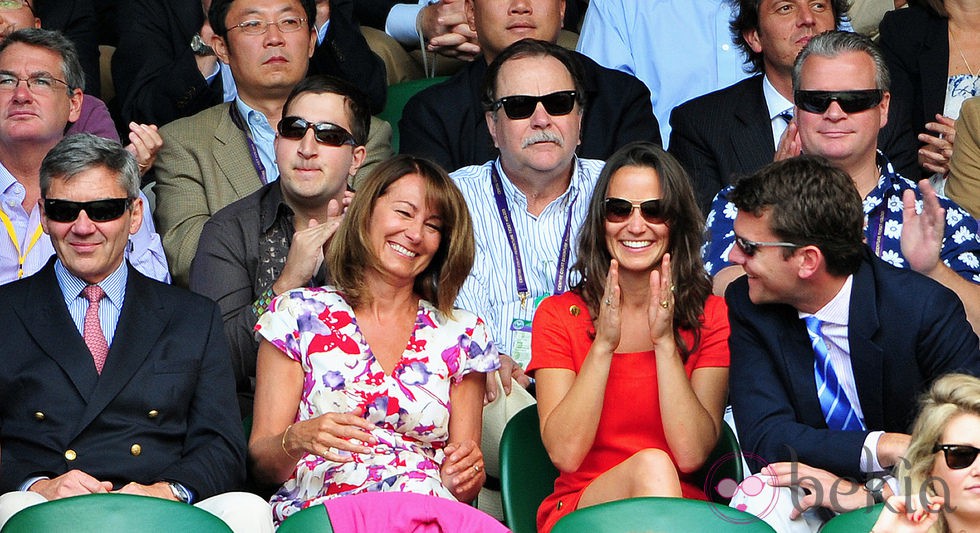 Alex Loudon, Michael, Carole y Pippa Middleton en Wimbledon