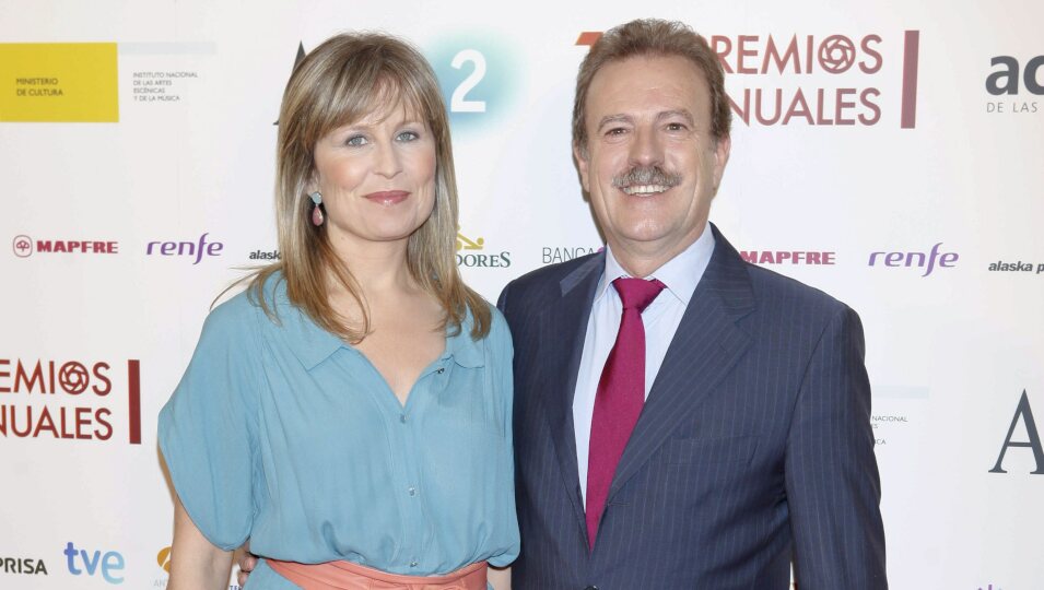Manuel Campo Vidal y María Rey en los Premios de la ATV