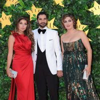 Javier Conde, Estrella Morente y su hermana en la Fiesta del 25 Aniversario de 'Elle'