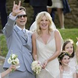 Kate Moss, feliz tras su boda con Jamie Hince