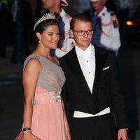 Daniel y Victoria de Suecia en la cena de gala tras la boda de Alberto de Mónaco