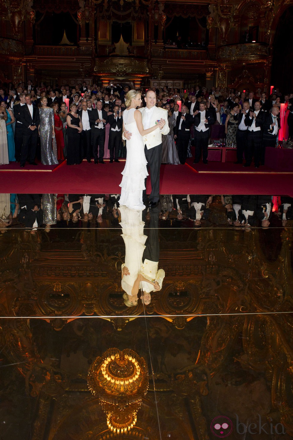 El primer baile de Alberto de Mónaco y Charlene Wittstock en la boda real